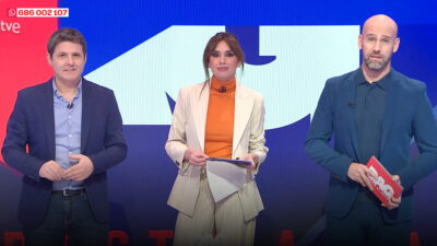 Jesús Cintora, Marta Flich y Gonzalo Miró en 'Directo a la gente'.
