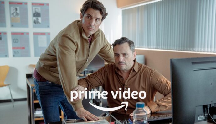 Álex González y Asier Etxeandía en 'Day One'.