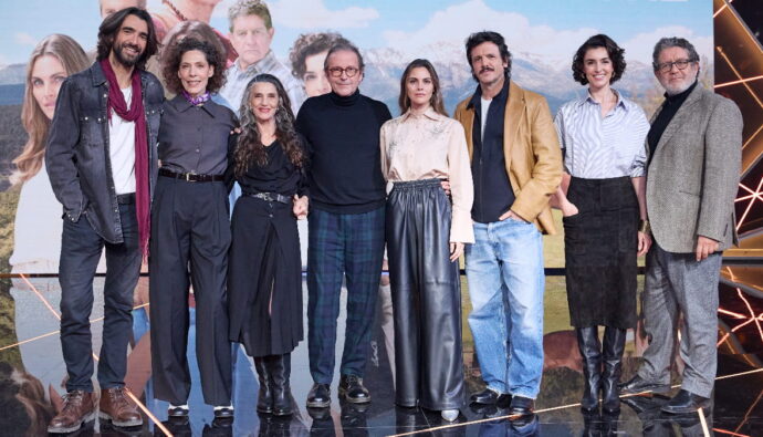 Protagonistas de 'Pura Sangre' en la presentación.
