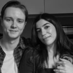 Manu Pascual con su novia Laura.