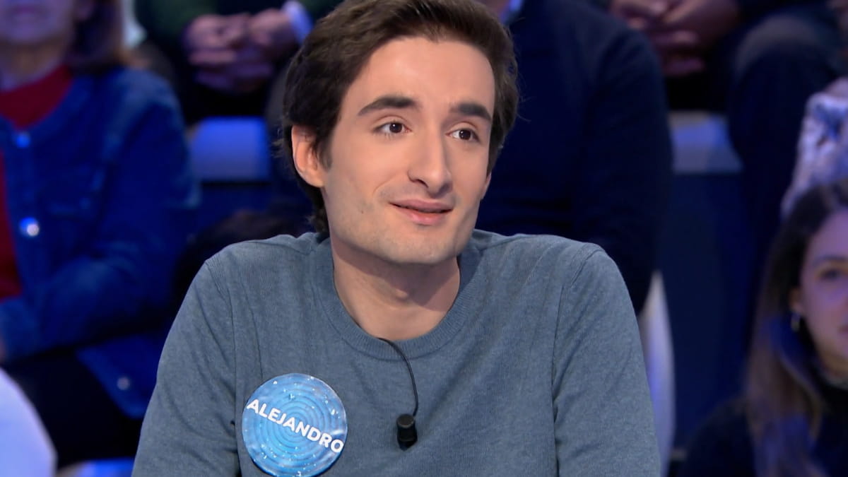 Quién es Alejandro Ruiz, el nuevo concursante revelación de 'Pasapalabra'  tras el adiós de Rosa y Manu
