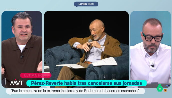 Iñaki López y Arturo Pérez-Reverte.