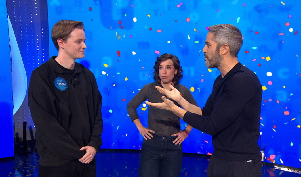 Manu Pascual, Rosa Rodríguez y Roberto Leal en 'Pasapalabra'.