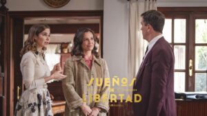 Begoña, Beatriz y Gabriel en 'Sueños de libertad'.