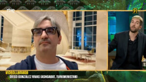 Diego González Rivas y David Broncano en 'La Revuelta'