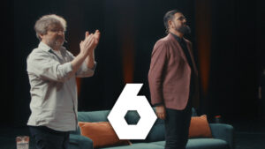 Jordi Évole, Manu Sánchez y logo de La Sexta