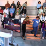 Una mujer del público del plató de 'Fiesta' abandona