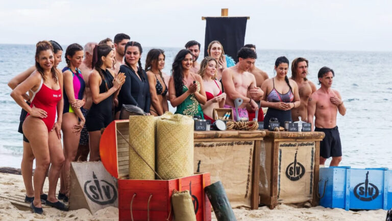 María Lamela y los concursantes de 'Supervivientes 2026'