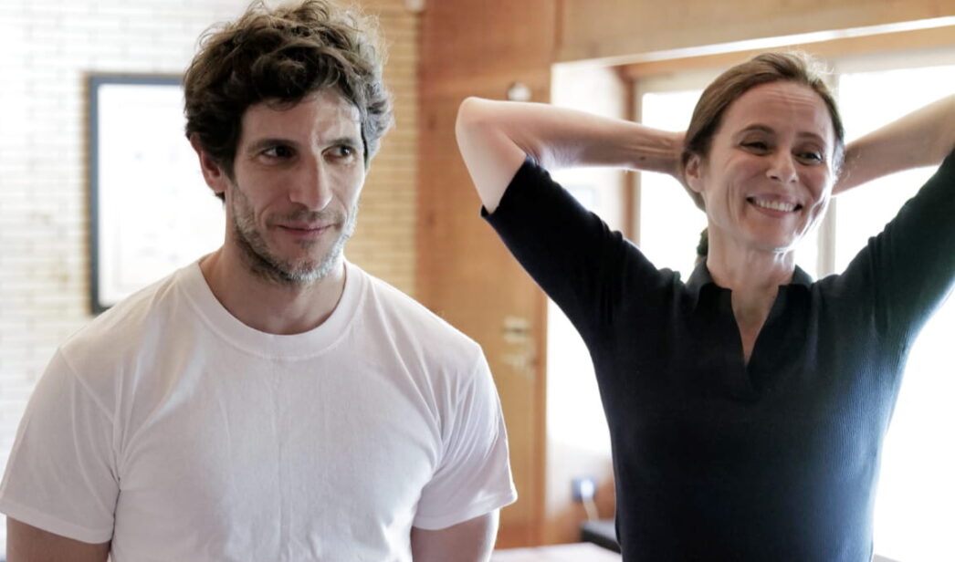 Quim Gutiérrez y Aitana Sánchez Gijón en 'Amarga navidad'.