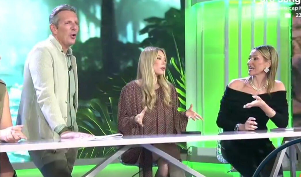 Joaquín Prat y los colaboradores de 'El tiempo justo'.