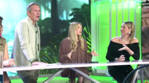 Joaquín Prat y los colaboradores de 'El tiempo justo'.