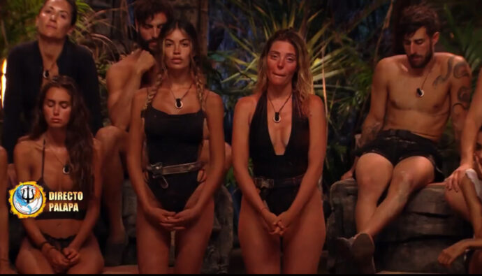 Teresa Seco y Claudia Chacón en el duelo de expulsión de 'Supervivientes 2026'