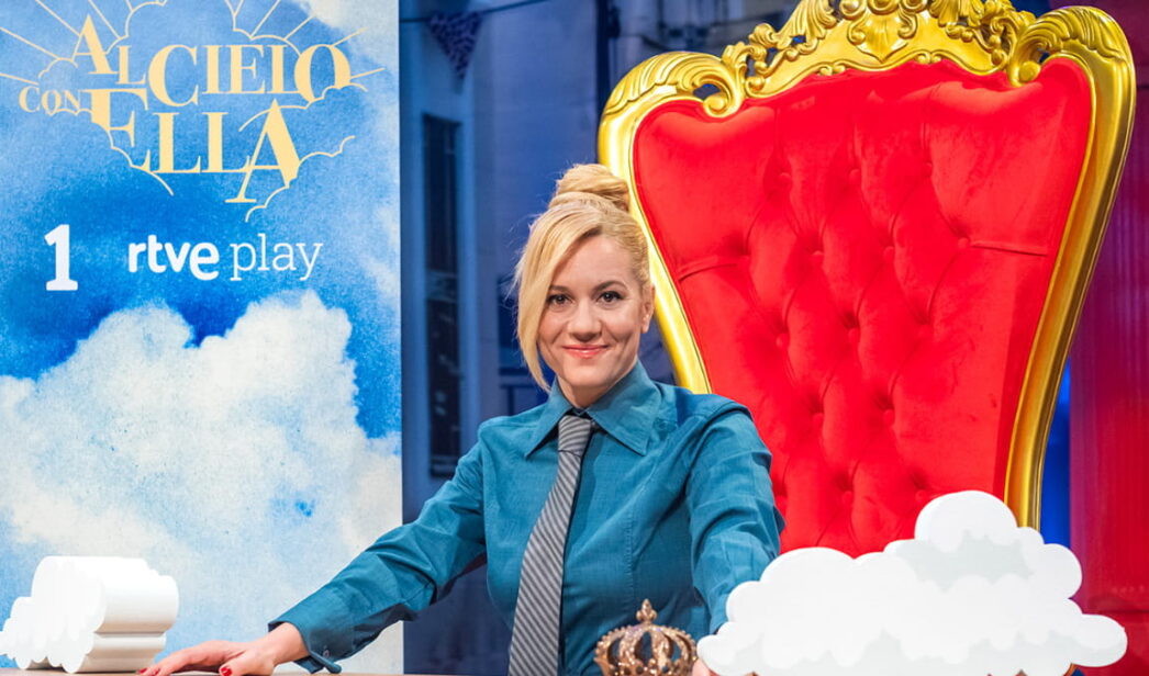 Henar Álvarez salta a La 1 con 'Al cielo con ella'.