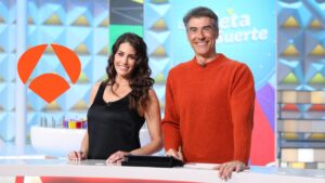 Jorge Fernández y Laura Moure en 'La ruleta de la suerte'