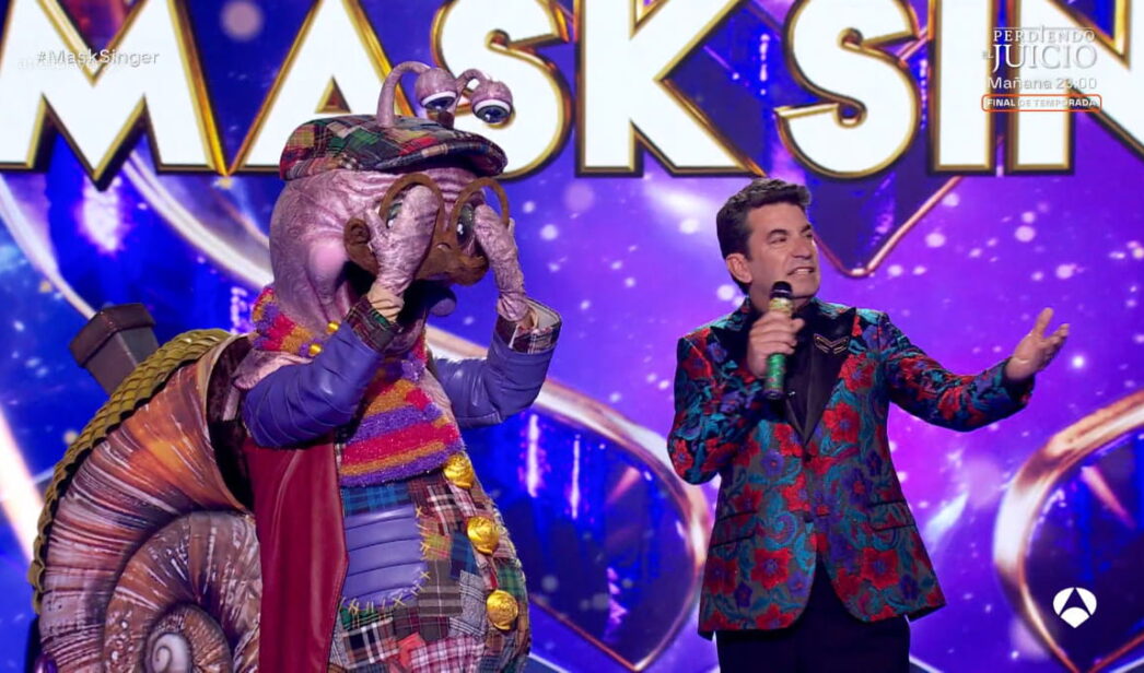 Arturo Valls y el Caracol en 'Mask singer'