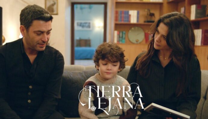 Cihan, Alya y Cihan Deniz en 'En tierra lejana'