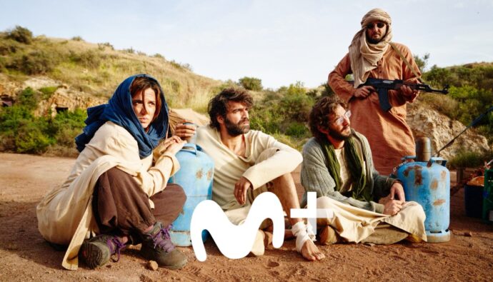 Imagen oficial de 'Todo lo necesario'