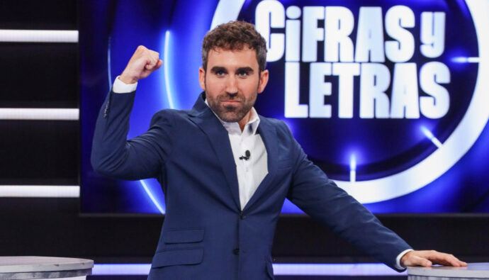 Aitor Albizua, presentador de 'Cifras y Letras'