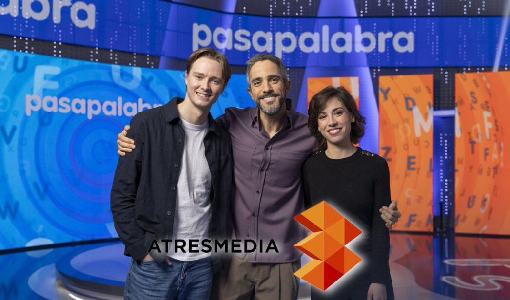Manu Pascual, Roberto Leal y Rosa Rodríguez en 'Pasapalabra'