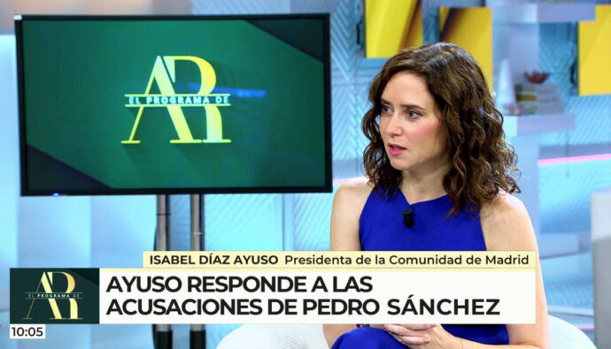 Ayuso se desata en insultos a Sánchez junto a Ana Rosa, le llama "hijo de p***" en diferido y lanza una acusación sobre RTVE