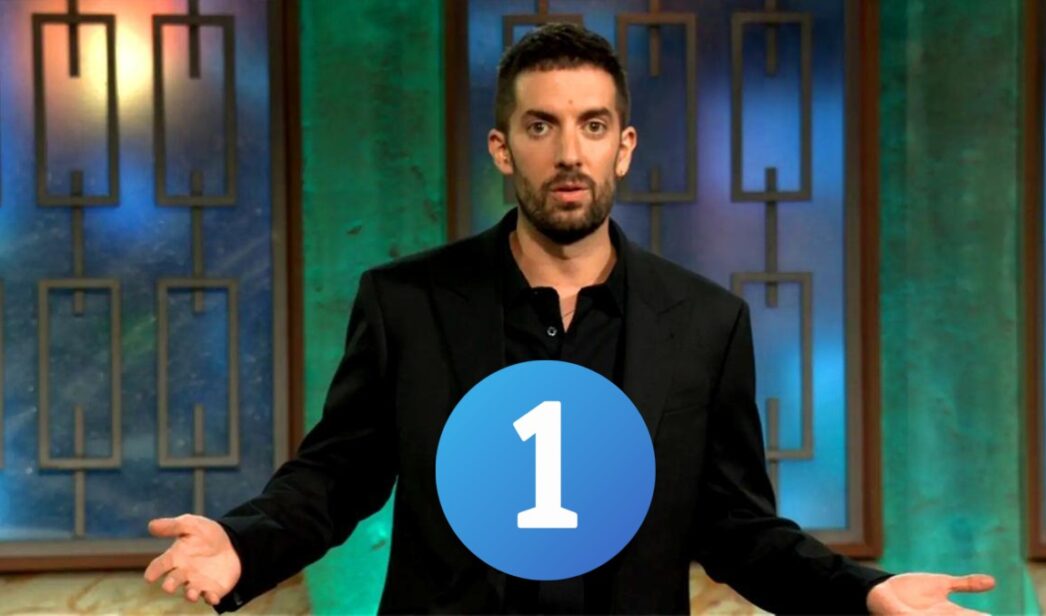 David Broncano en 'La revuelta' y el logo de La 1