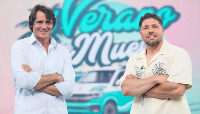 Ion Aramendi y Kike Quintana, presentadores de 'El verano se mueve'