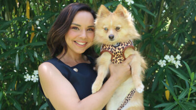 Chenoa y su perro para 'Dog House'