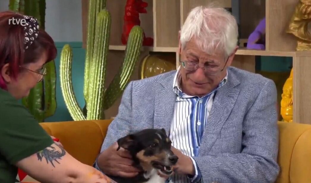 César con su perro Curro en 'Dog House'.
