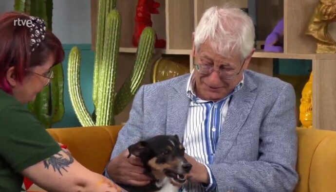 César con su perro Curro en 'Dog House'.