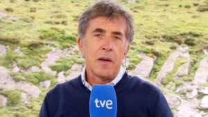 Pedro Delgado seguirá al frente del Tour de Francia
