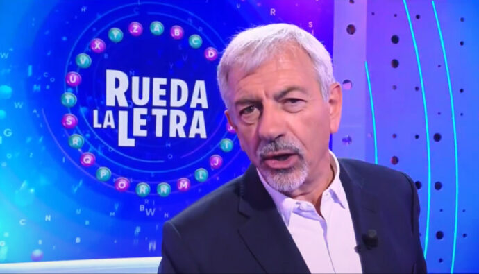 Carlos Sobera en la nueva promo de 'Rueda la Letra' con 'El Rosco'