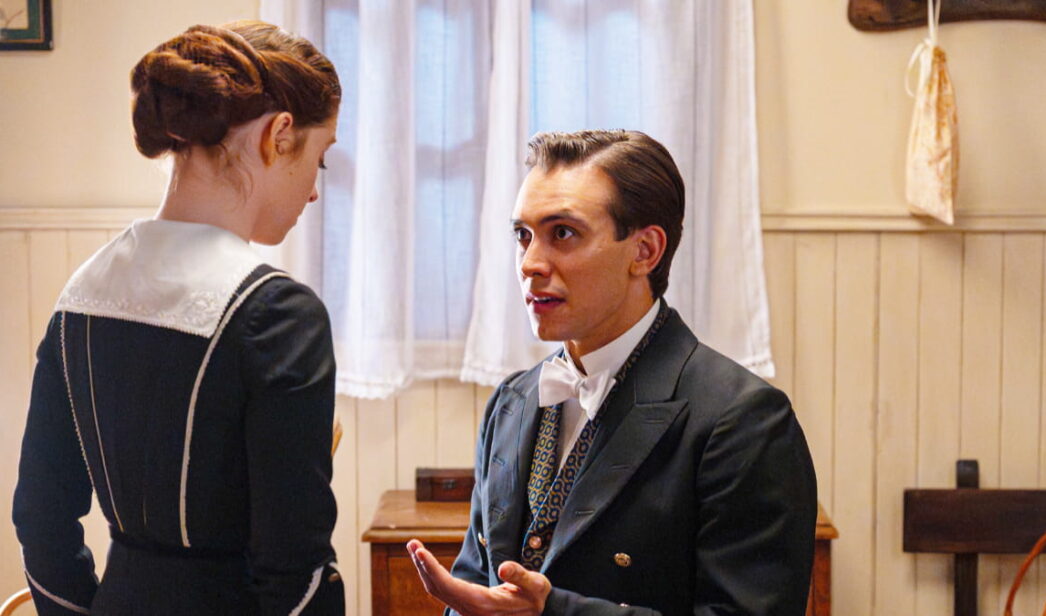 Carlo y María Fernández en 'La Promesa'