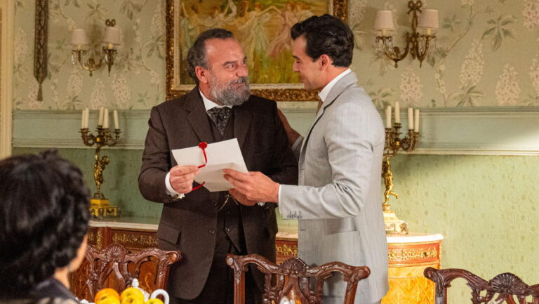 Alonso y Curro en 'La Promesa'