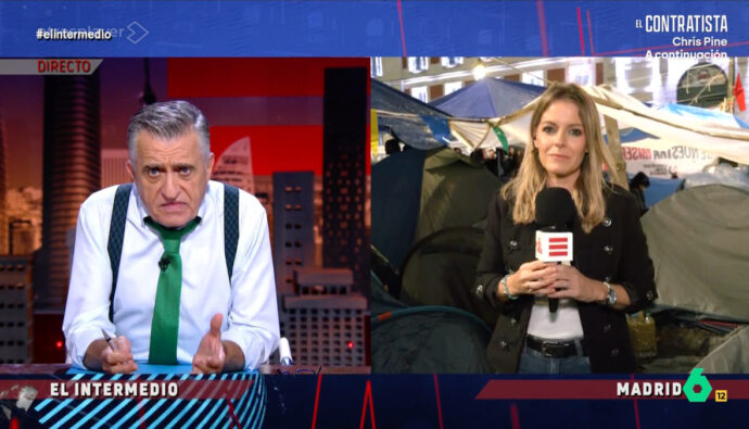 El Gran Wyoming y Andrea Ropero en 'El Intermedio'
