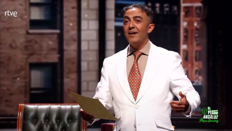 Ángel Ruiz interpretando a Lorca en 'El perro andaluz'