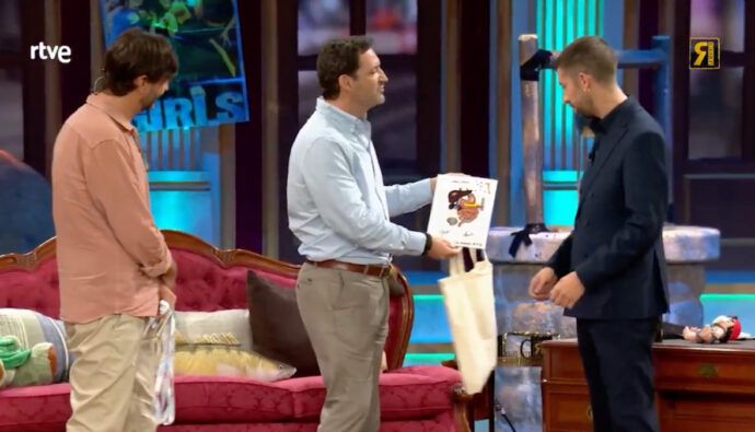 Antonio Pérez, Paco Hernández y David Broncano en 'La Revuelta'