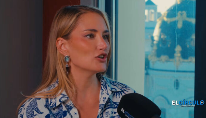 Alba Carrillo en el pódcast 'El círculo independiente'