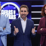 Aitor Albizua y los expertos de 'Cifras y Letras'