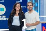El público de RTVE dicta sentencia al estreno de 'Cosas Nuestras' con Aida Bao y Aitor Albizua: muchos critican lo mismo